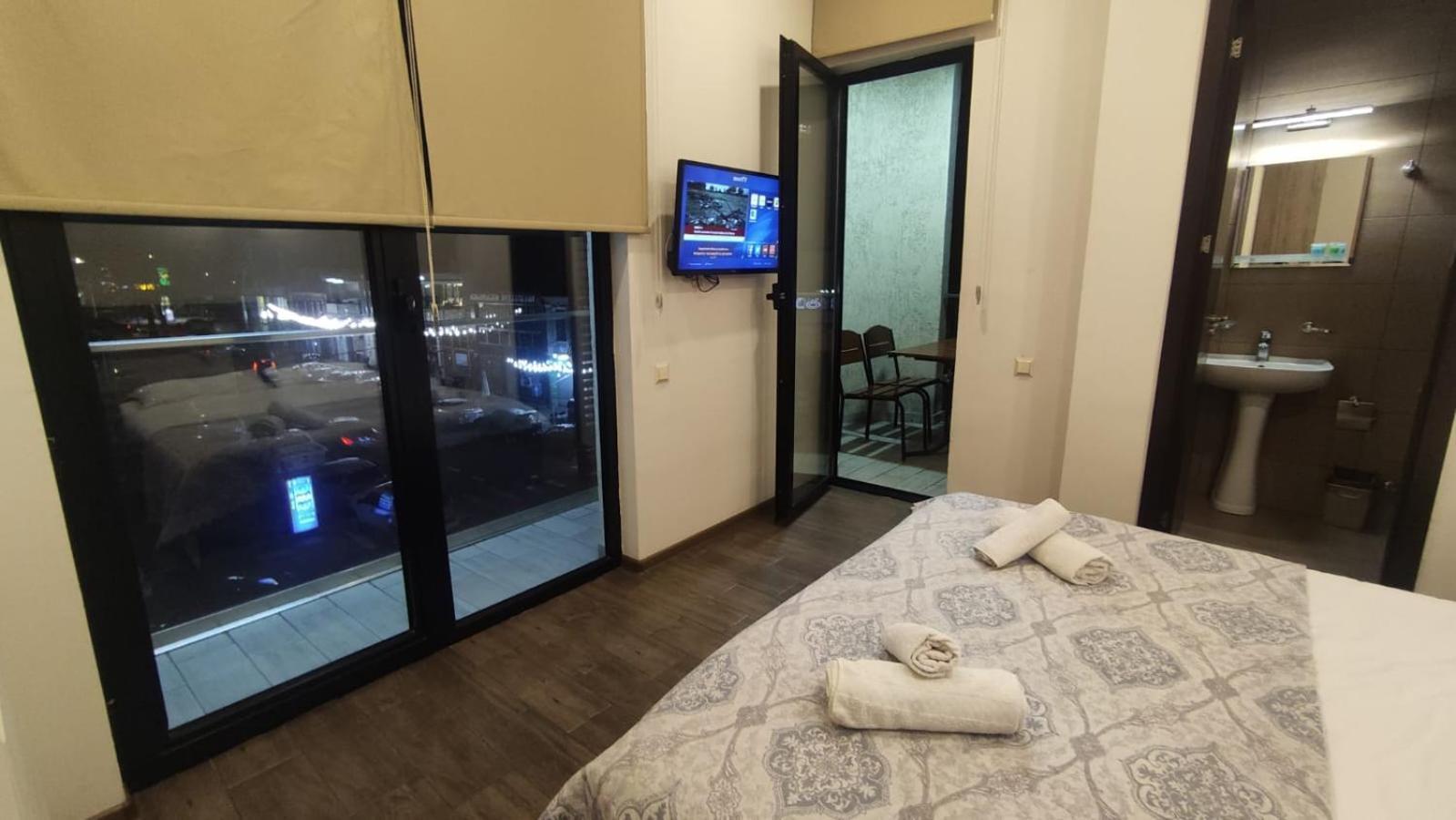 Batumi Hotel ภายนอก รูปภาพ