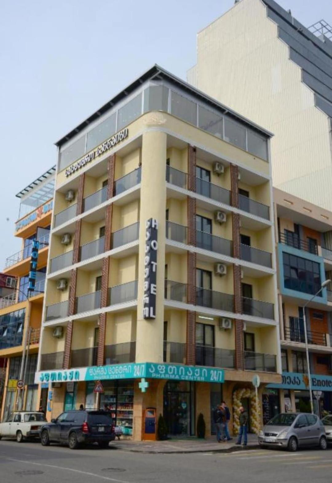 Batumi Hotel ภายนอก รูปภาพ