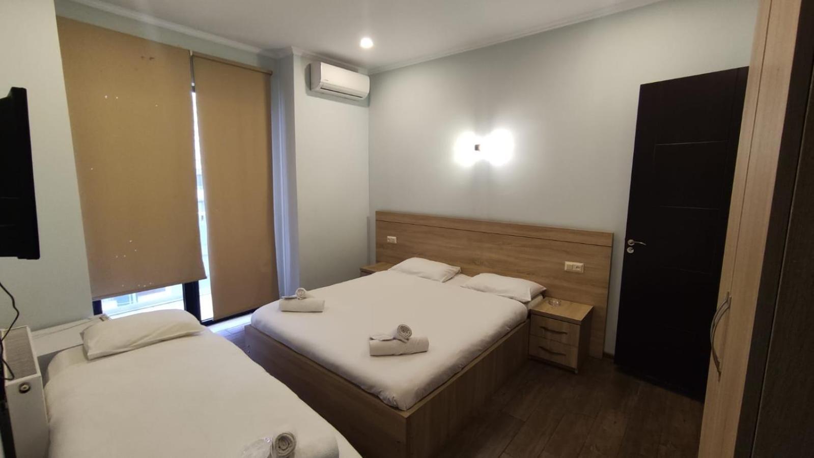 Batumi Hotel ภายนอก รูปภาพ