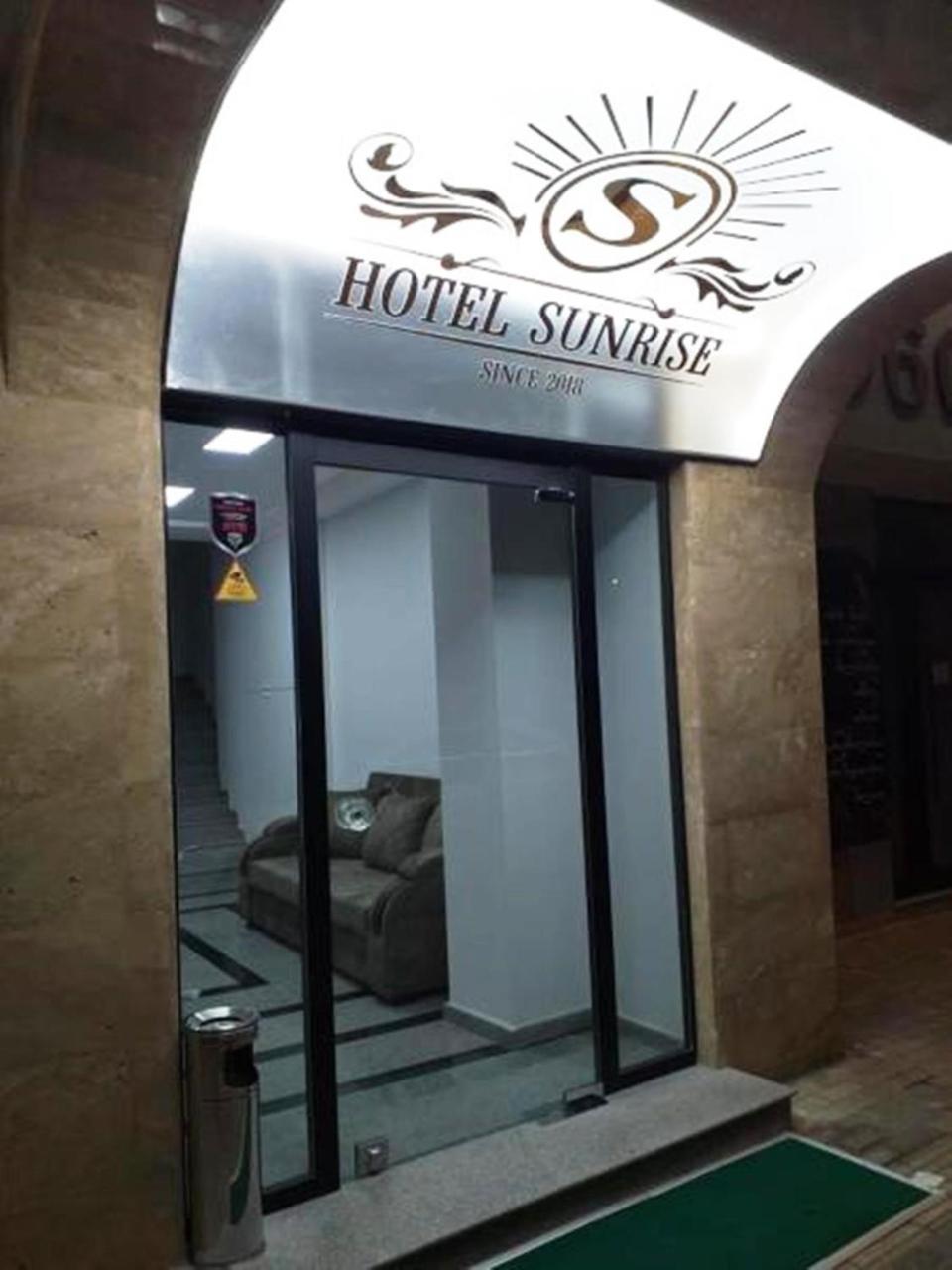 Batumi Hotel ภายนอก รูปภาพ